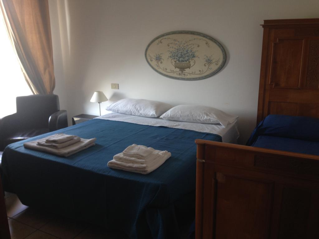 Residence Mareblu Barcellona-Pozzo di Gotto Quarto foto